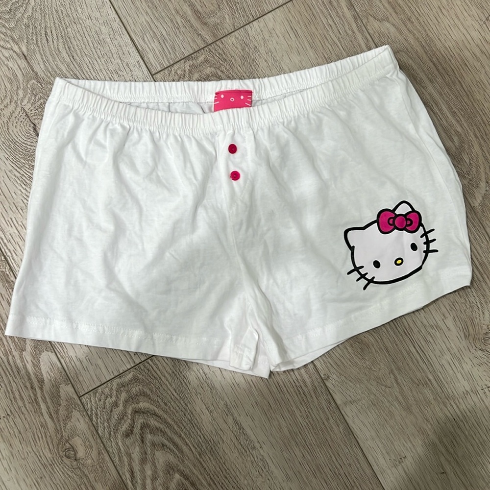 White hello kitty sleep shorts